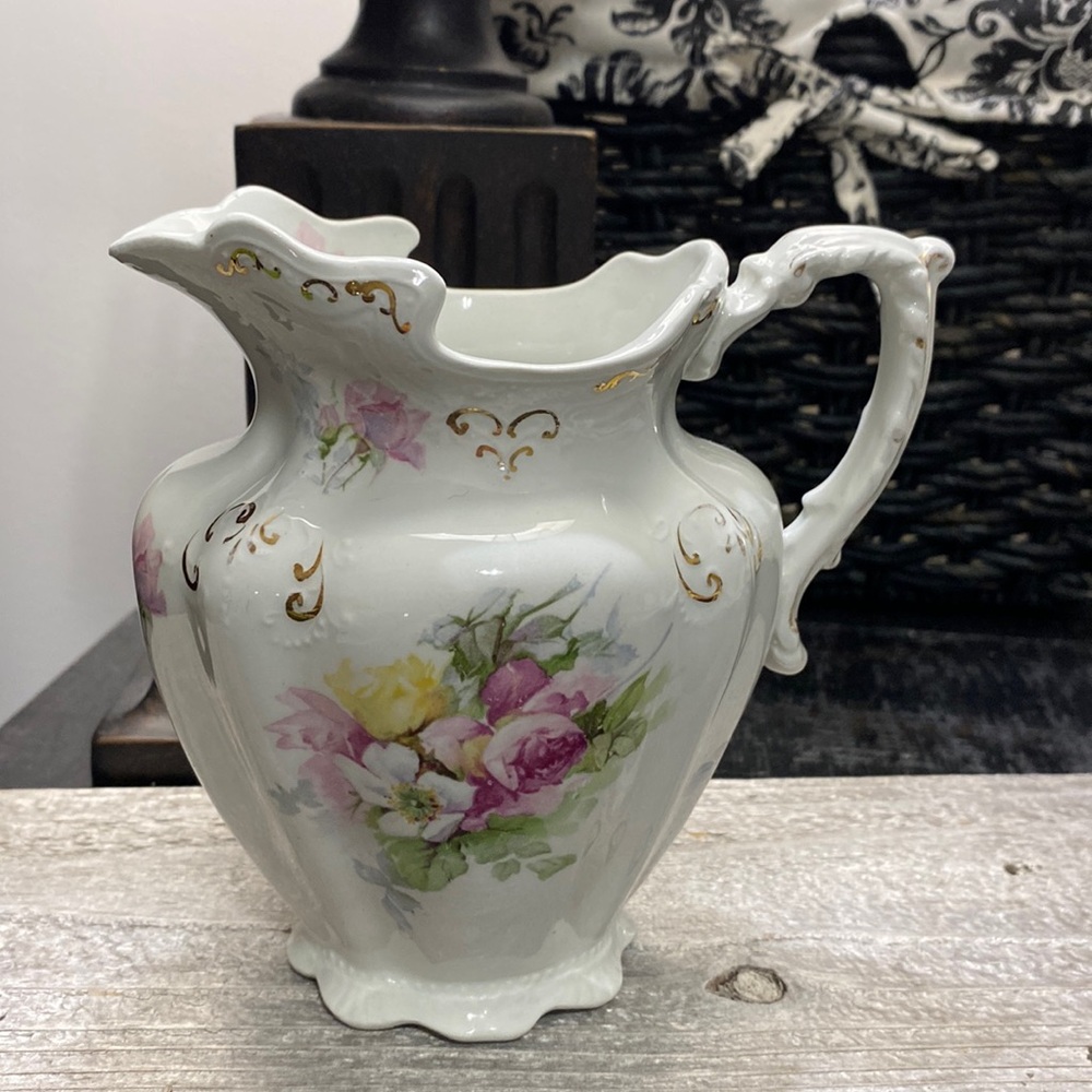 Vintage Antique? J & G Meakin Hanley England Pitcher!